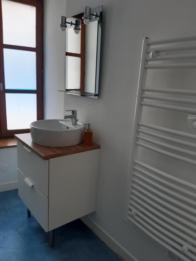 Appartement Haute Ville Meuble Avec Cour Privative Гранвиль Экстерьер фото